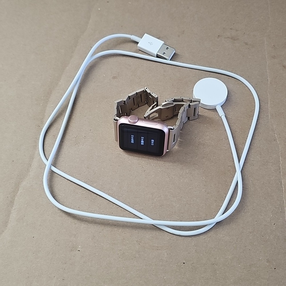 apple watch series 1 38 mm Aluminum Case - Picture 9 of 9